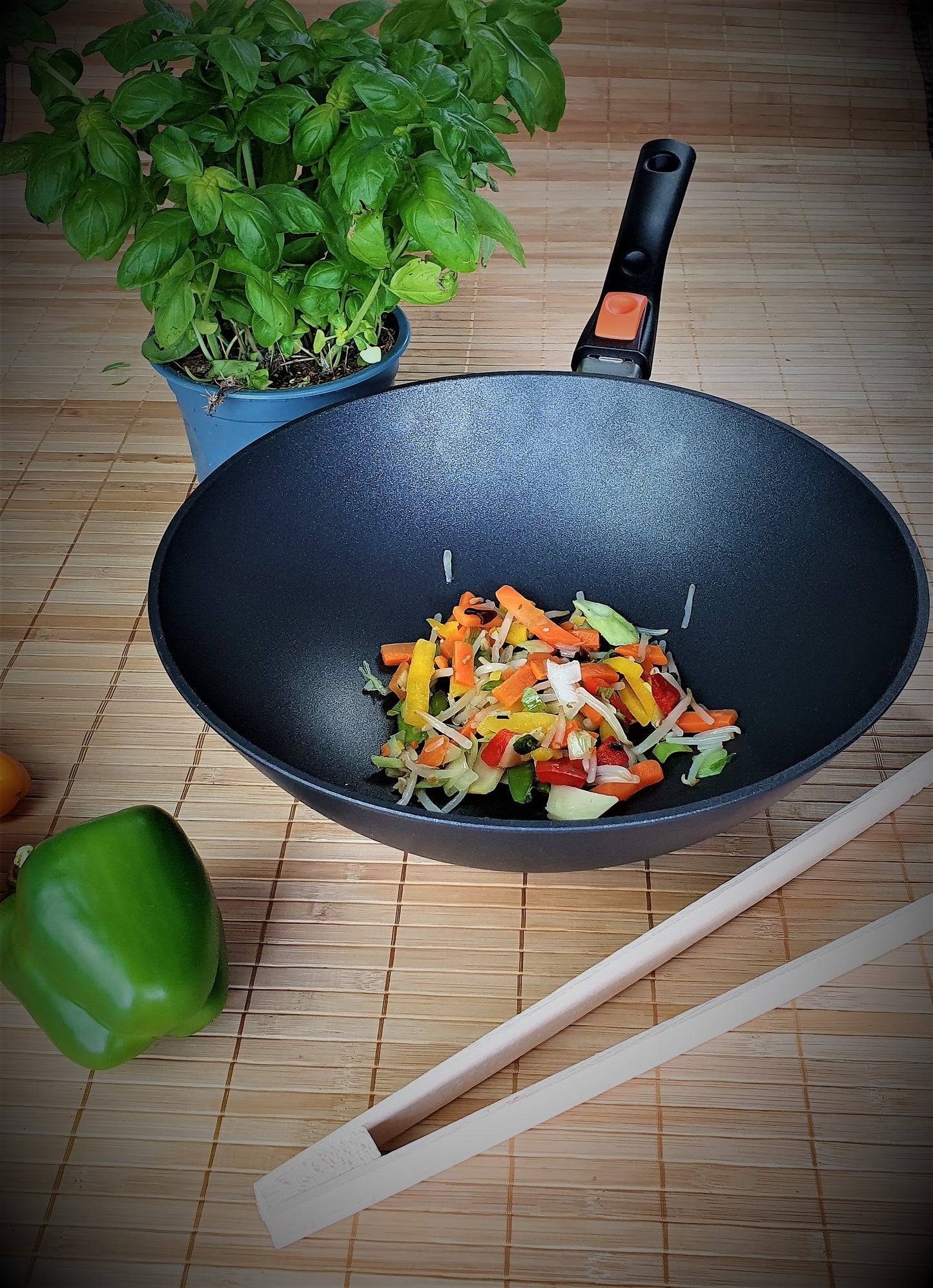 Sternsteiger MoVe 30 cm diameter Wok