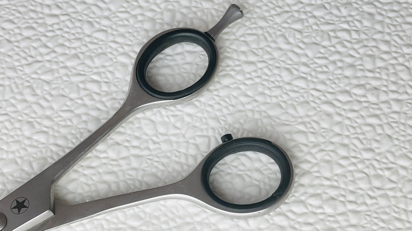 Sternsteiger offset hair shears in 7 inches